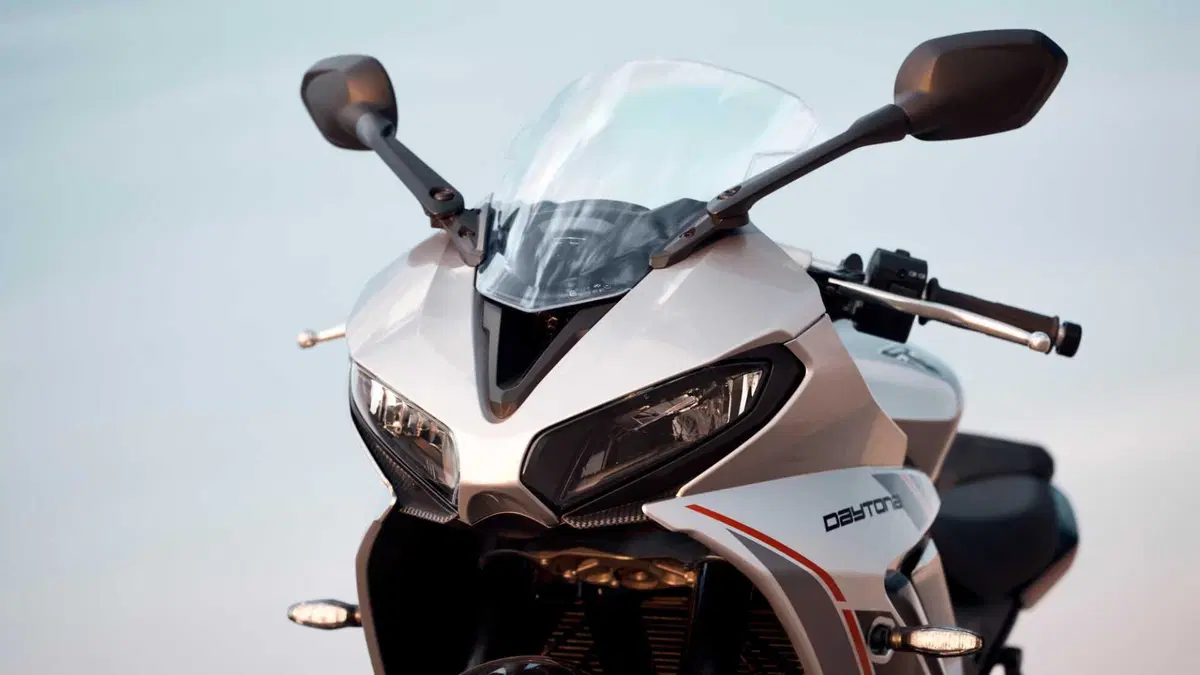 Triumph Daytona 660 Daytona 660 (2027) (10)