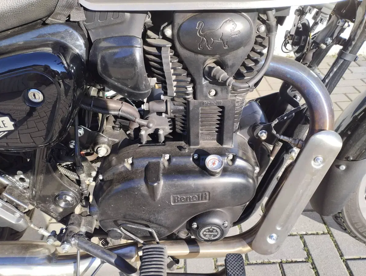 Benelli Imperiale 400 (2021 - 25) (3)