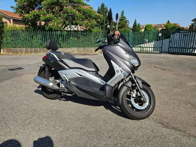 Yamaha X-Max 250 Sport (2011 - 13) usata