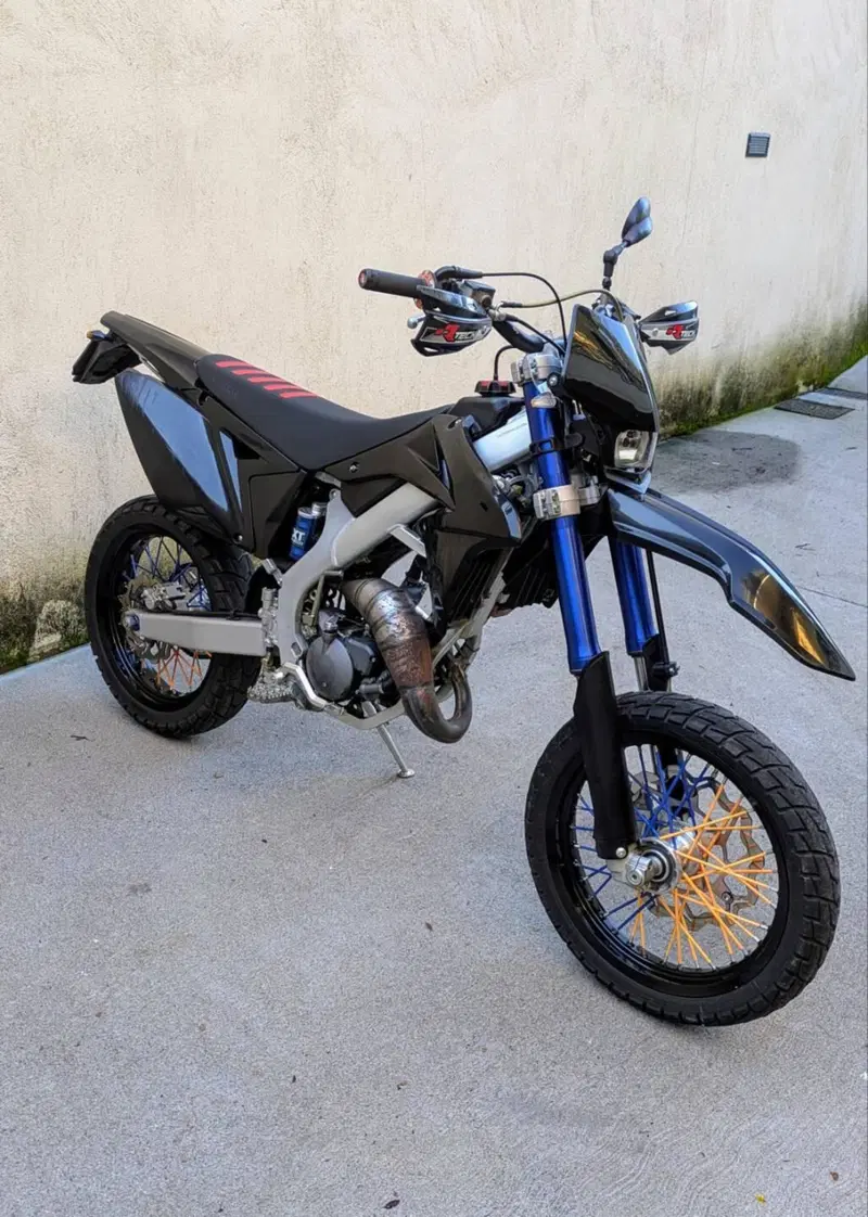 Valenti Racing SM 50 (2015 - 22) (4)