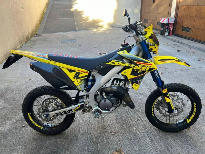Valenti Racing SM 50 (2015 - 22) (8)