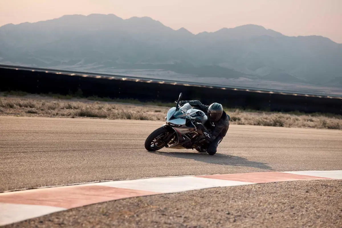 Triumph Daytona 660 MY26: l’evoluzione della specie tra pista e strada [GALLERY] (5)