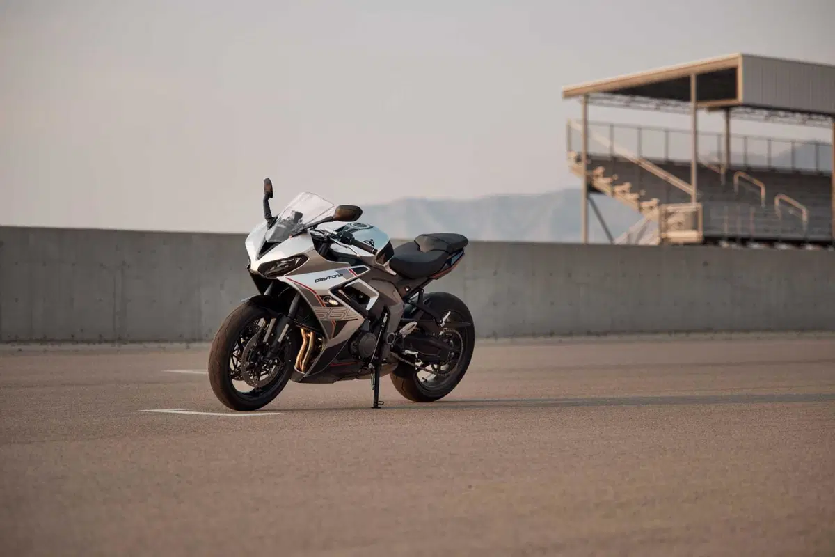 Triumph Daytona 660 MY26: l’evoluzione della specie tra pista e strada [GALLERY] (8)