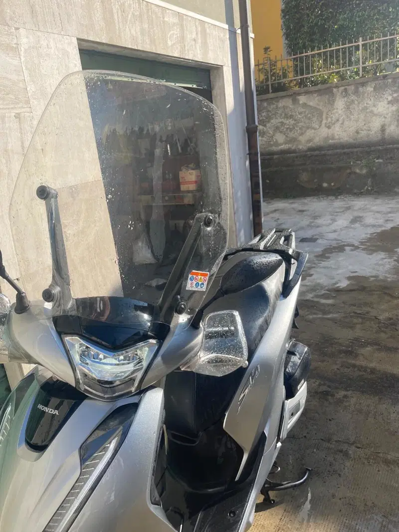 Honda SH 125i (2017 - 19) (4)