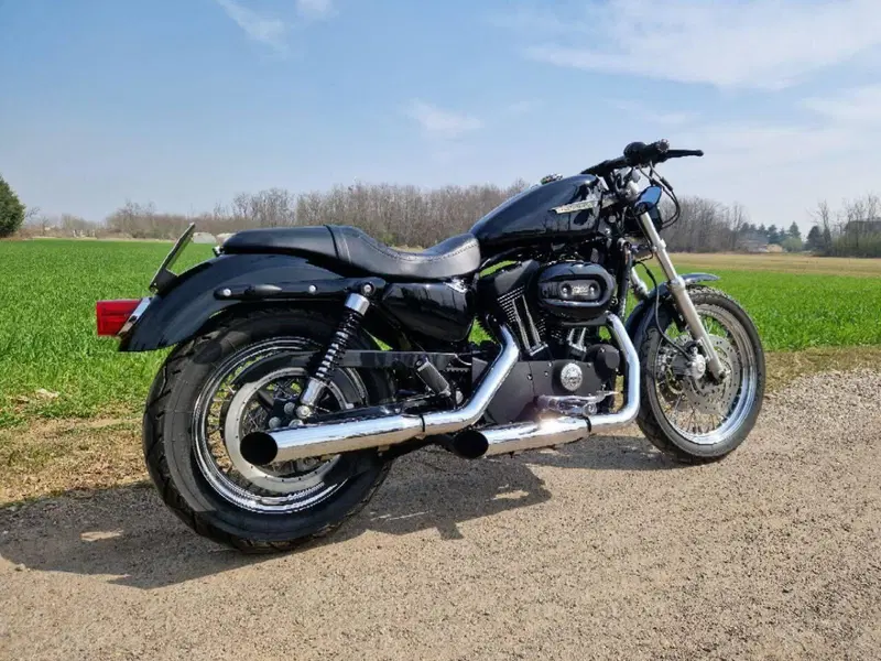 Harley-Davidson 1200 Roadster (2006 - 08) - XL 1200R