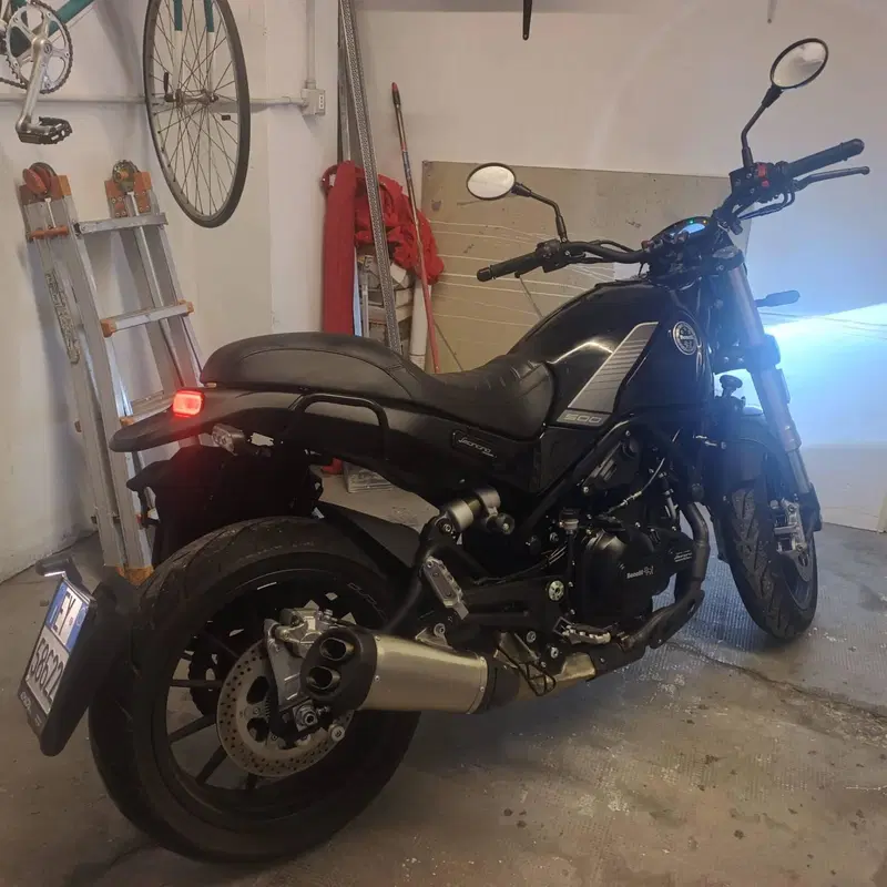 Benelli Leoncino 500 (2021 - 25) (7)