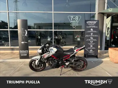 Kawasaki Z 900 (2021 - 24) usata