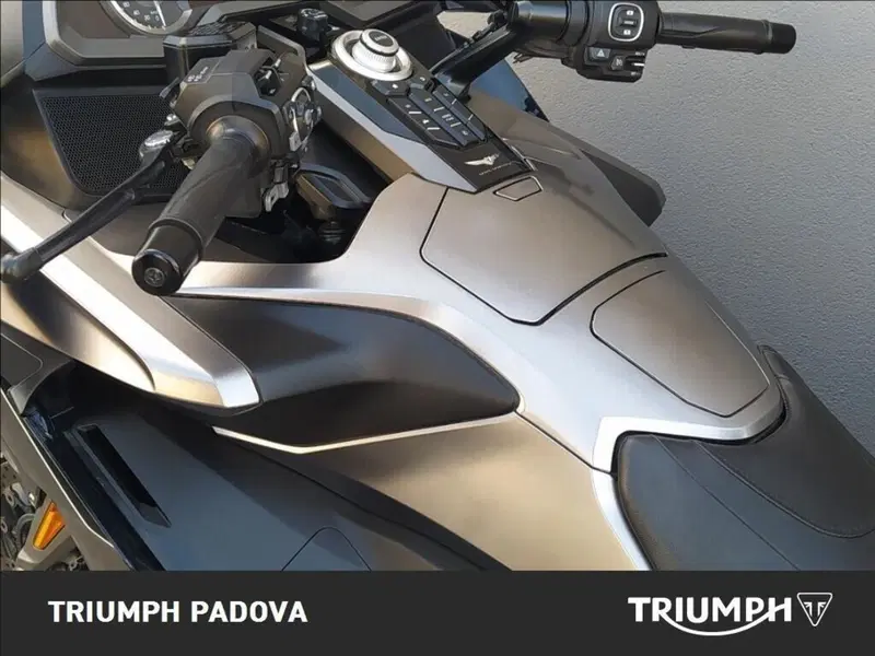 Honda GL 1800 F6B Goldwing Bagger (2012 - 16) (9)