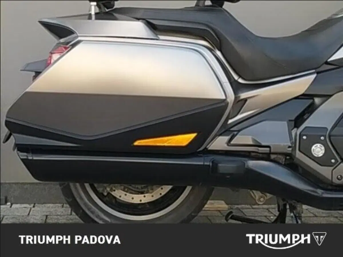 Honda GL 1800 F6B Goldwing Bagger (2012 - 16) (2)