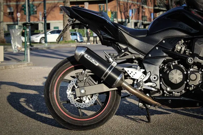 Kawasaki Z 750 (2007 - 14) (6)