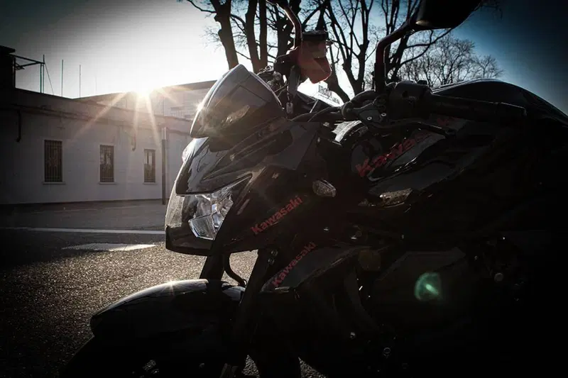 Kawasaki Z 750 (2007 - 14) (9)