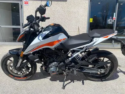 KTM 390 Duke (2021 - 23) usata