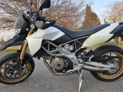Aprilia Dorsoduro 750 (2009 - 14) usata