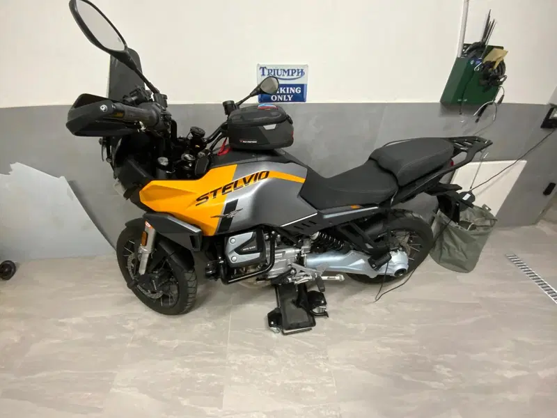 Moto Guzzi Stelvio PFF (2024 - 26) (5)