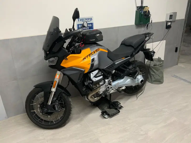 Moto Guzzi Stelvio PFF (2024 - 26) (2)