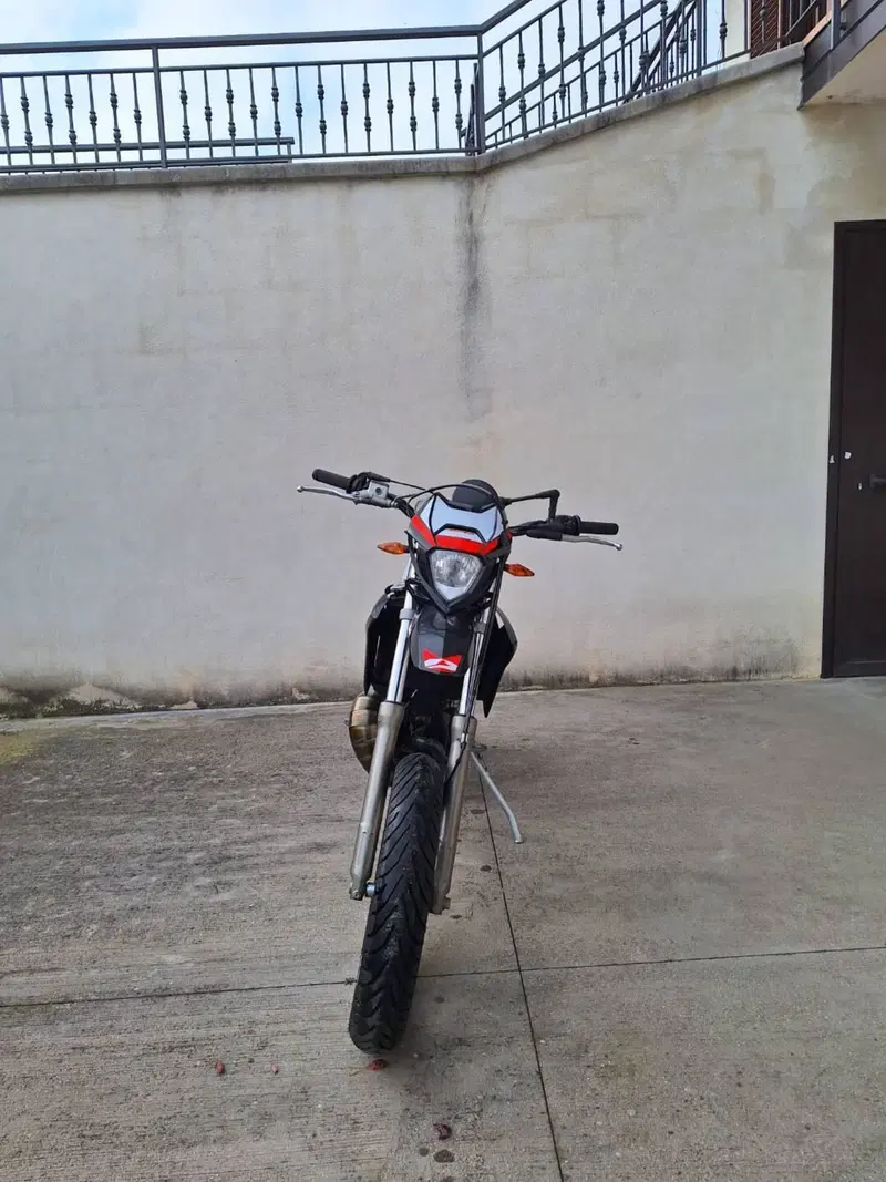 Betamotor RR 50 Motard Sport (2021 - 26) (2)