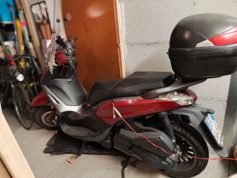 Piaggio Beverly 300 i.e. ABS-ASR (2016 - 20)