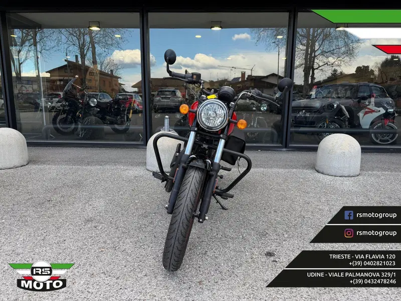 Royal Enfield Meteor 350 (2021 - 26) (2)