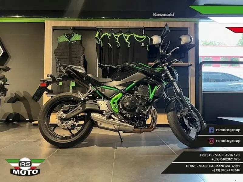 Kawasaki Z 900 (2025 - 26)