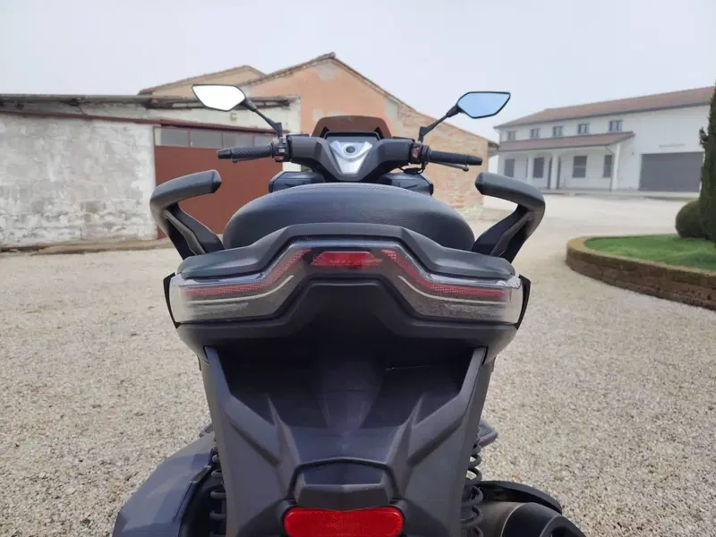 Voge Sfida SR4 MAX (2024 - 26) (7)