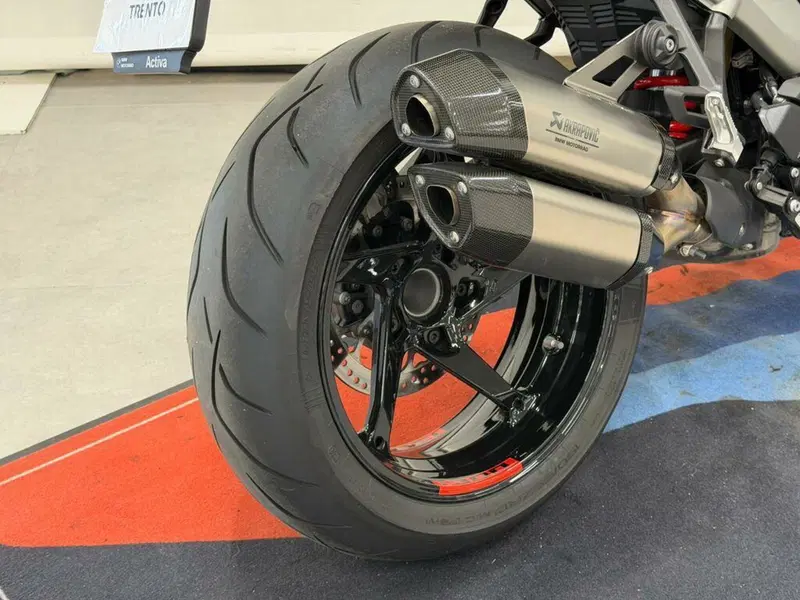 Bmw R 1300 RS (2026) (11)