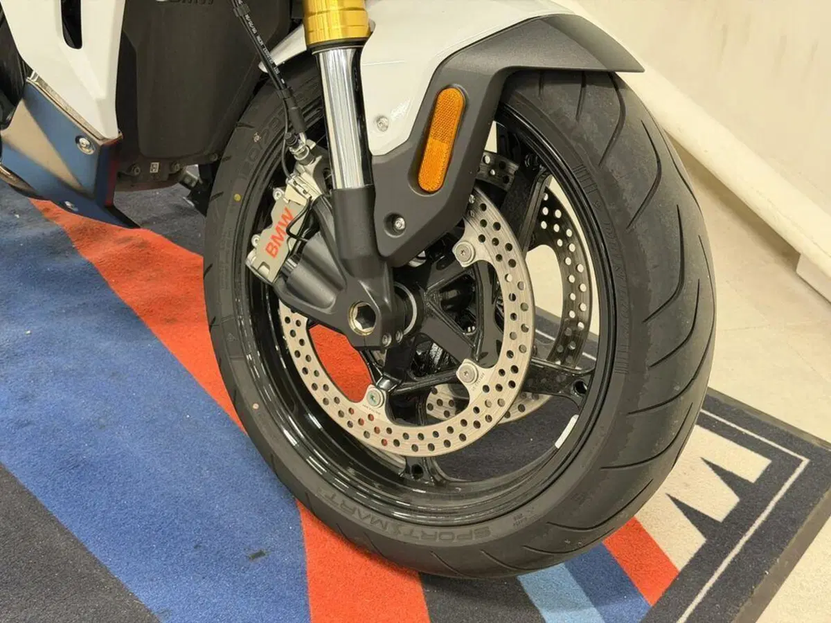 Bmw R 1300 RS (2026) (12)