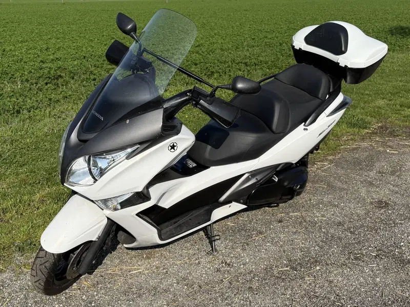 Honda SW-T 400 (2009 - 16) (5)