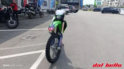 Kawasaki KX 300 X (2024) usata