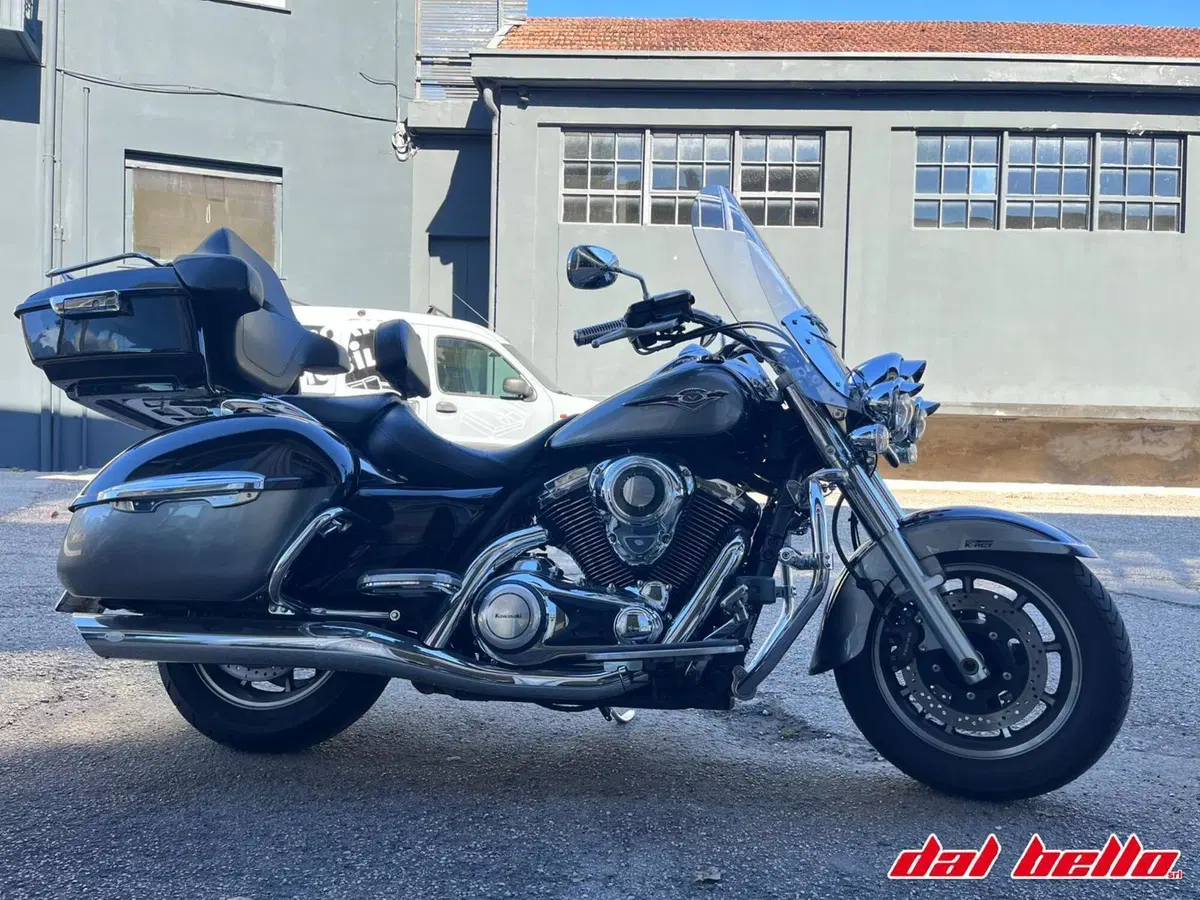 Kawasaki Vulcan VN 1700 Classic Tourer ABS (2011 - 14) (4)