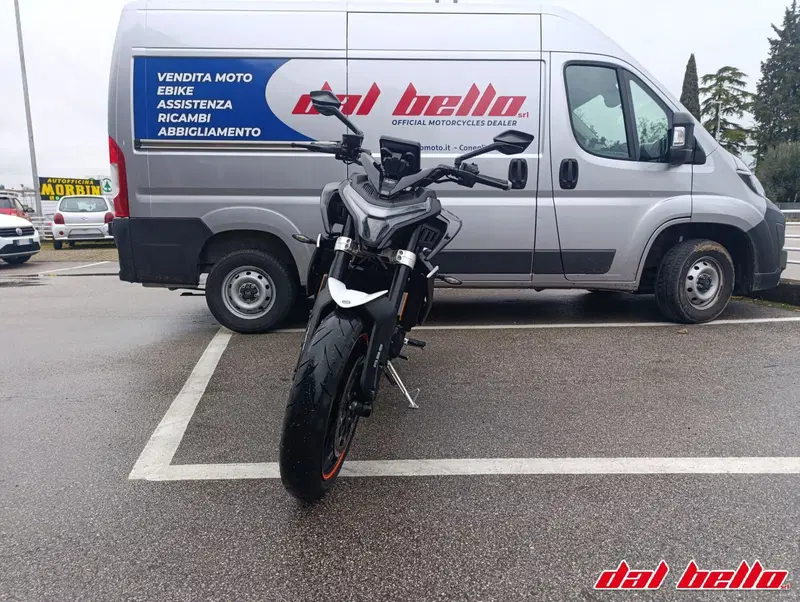 CFMOTO 800NK Advanced (2023 - 26) (2)