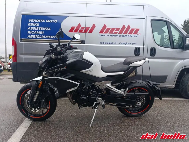CFMOTO 800NK Advanced (2023 - 26) (3)
