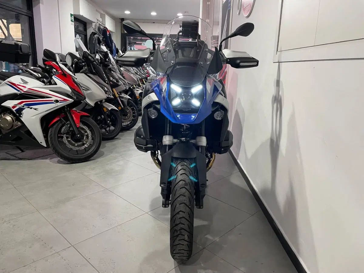 Bmw R 1300 GS Trophy (2023 - 26) (3)