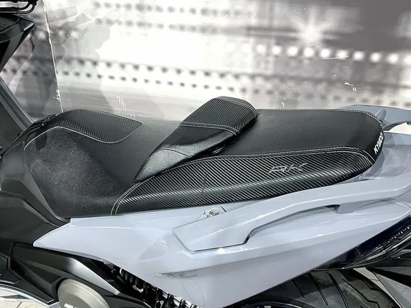 Kymco AK 550 (2017 - 19) (4)