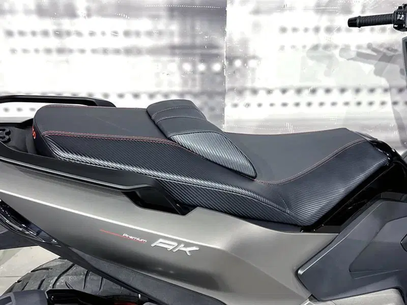 Kymco AK 550 Premium (2023 - 25) (4)