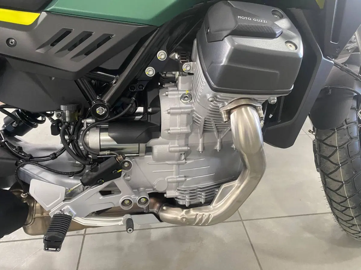 Moto Guzzi Stelvio PFF (2024 - 26) (10)