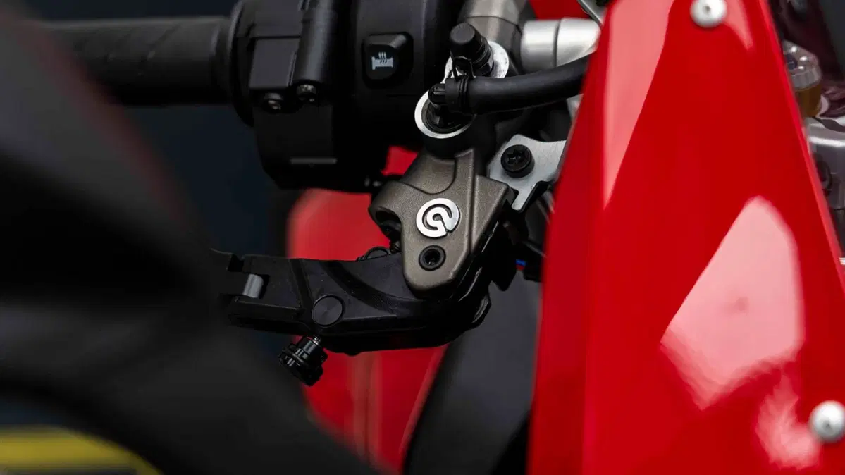 Ducati Panigale V2 S (2025 - 26) (16)