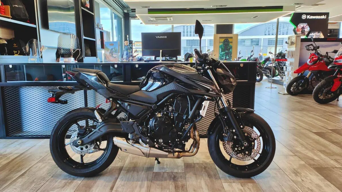 Kawasaki Z 650 S (2026) (12)