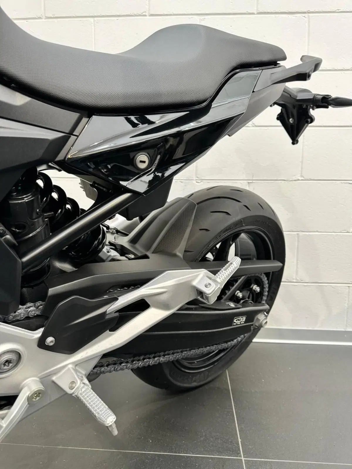 Bmw F 900 R (2025 - 26) (4)