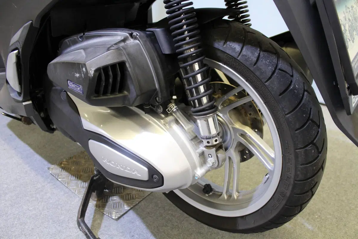 Honda SH 350 (2021 - 24) (17)