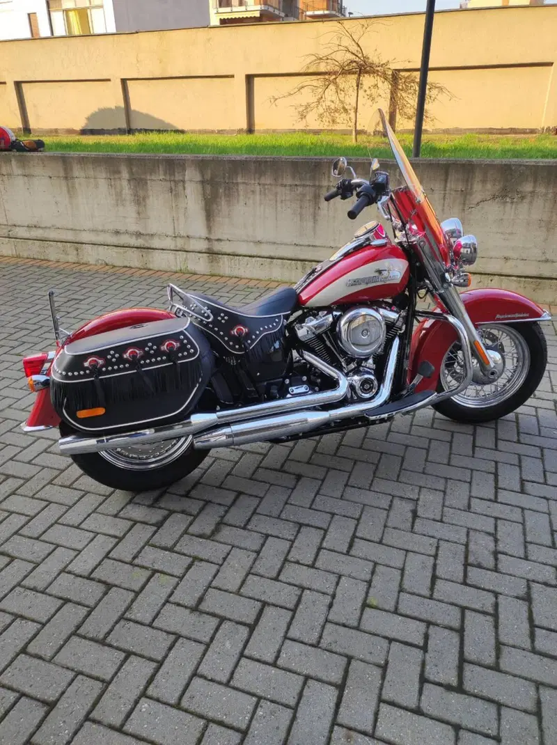 Harley-Davidson Hydra-Glide Revival (2024 - 25) (4)