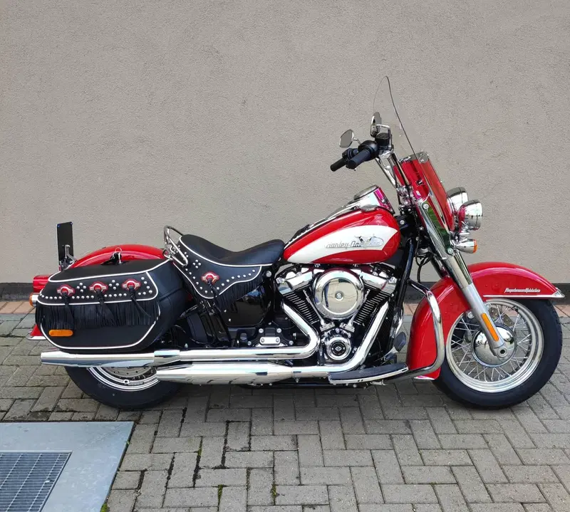 Harley-Davidson Hydra-Glide Revival (2024 - 25) (9)