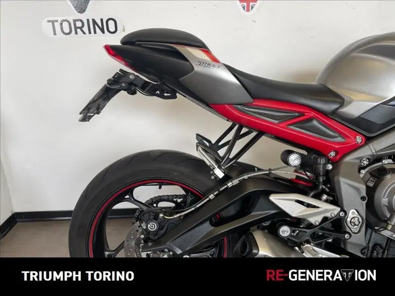 Triumph Street Triple R (2020 - 22) (5)