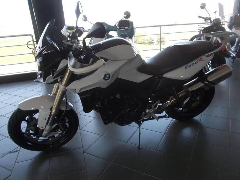 Bmw F 800 R (2015 - 16) (4)