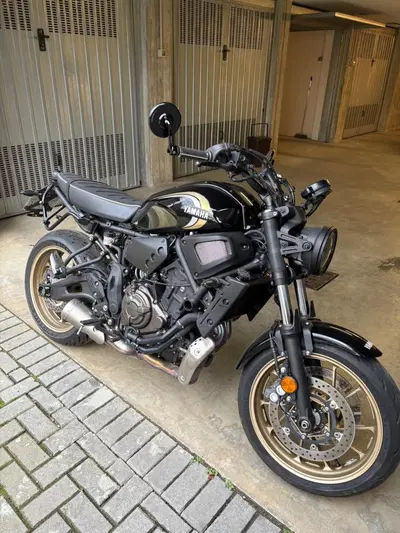 Yamaha XSR 700 (2022 - 26) usata