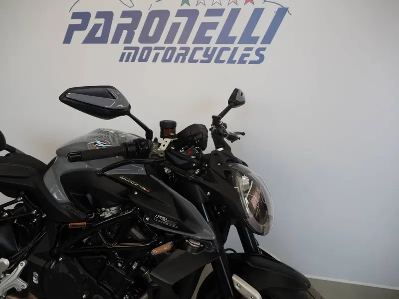 MV Agusta Brutale 1000 RS (2022 - 26) (5)