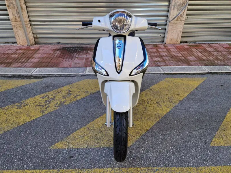 Piaggio Liberty 150 3V ABS (2021 - 24) (2)