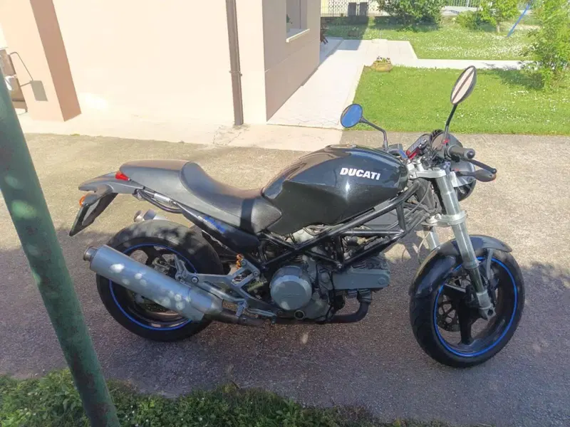 Ducati Monster 400 (2000 - 02)