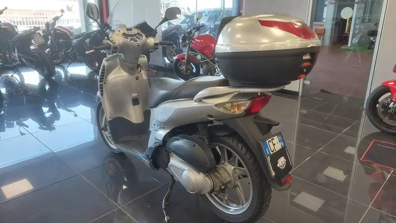 Honda SH 150 (2000 - 06) (3)