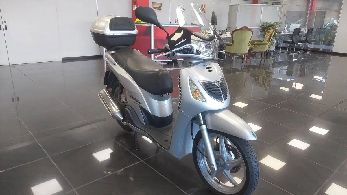 Honda SH 150 (2000 - 06) (7)