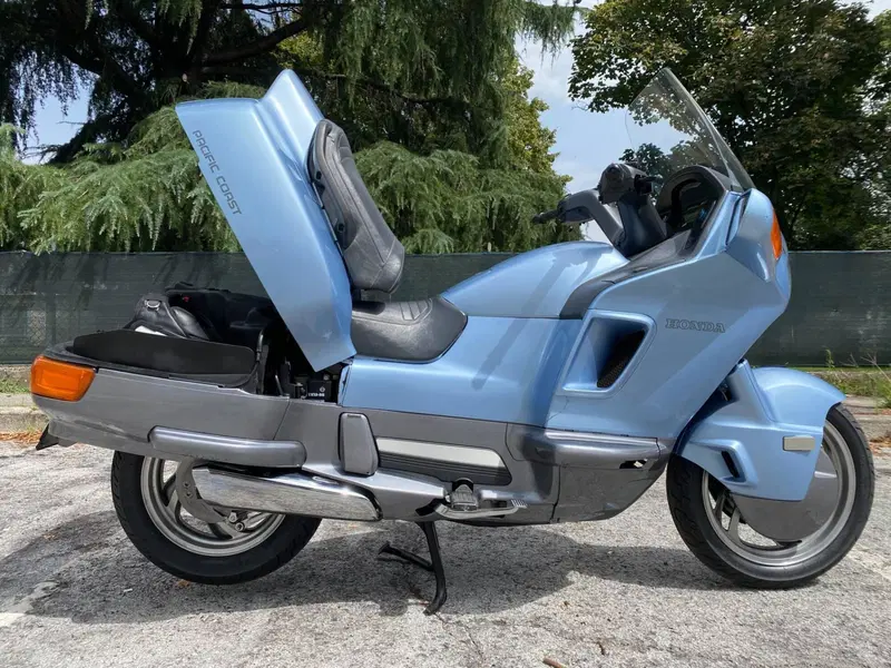 Honda PC800 (2)